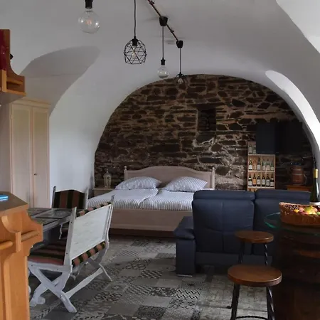 The Wine Cellar In The Old Gemeinde House *