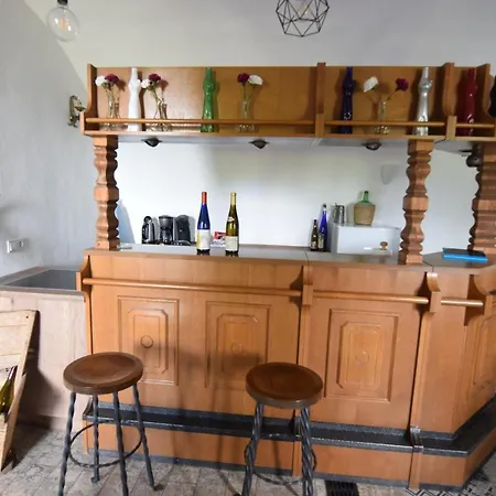 Apartament The Wine Cellar In The Old Gemeinde House